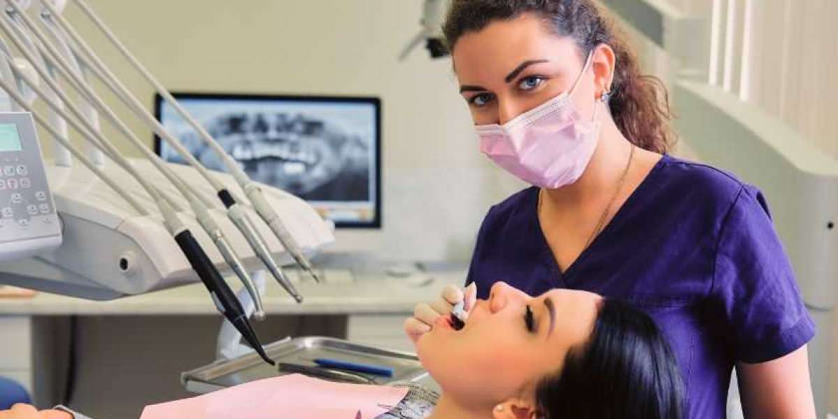 The Comprehensive Guide to Advanced Laser and Cosmetic Dentistry